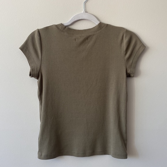 Madewell Fitted Tee - Picture 3 of 4